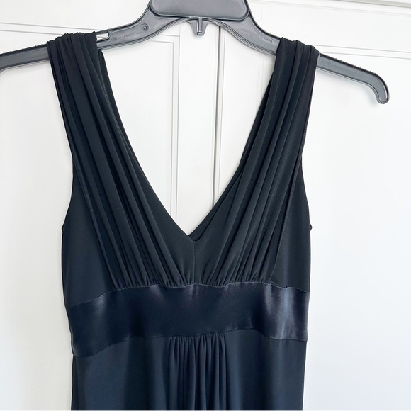 Jones New York Little Black Dress V-Neck Size 4 - Picture 5 of 9